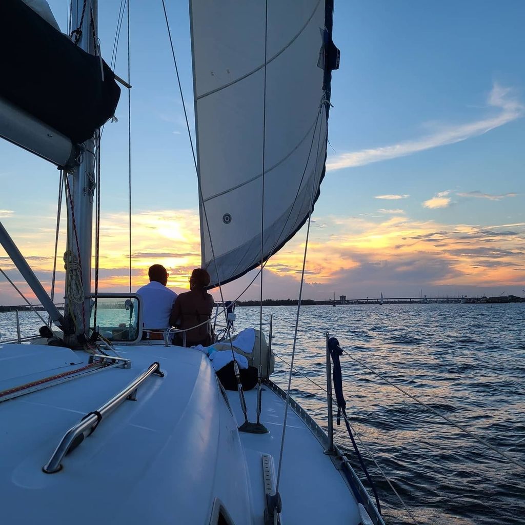Charleston: Private BYOB-Luxus-Yacht-Kreuzfahrt