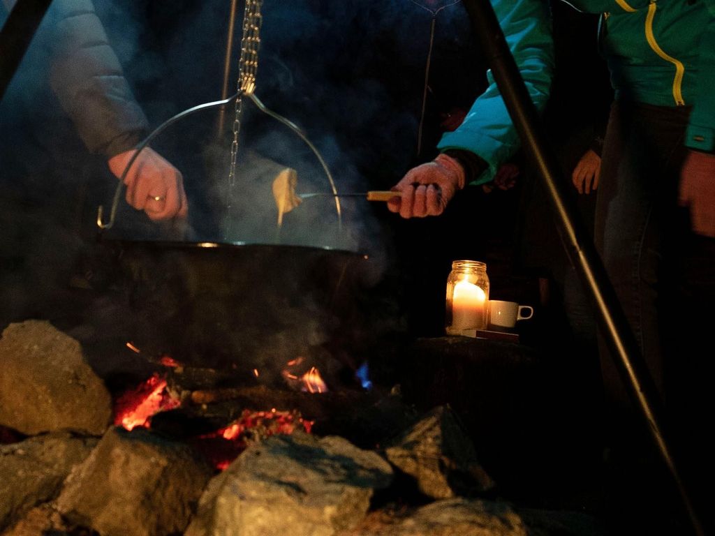 Zermatt: Outdoor-Fondue „Gruppenerlebnis unter den Sternen“