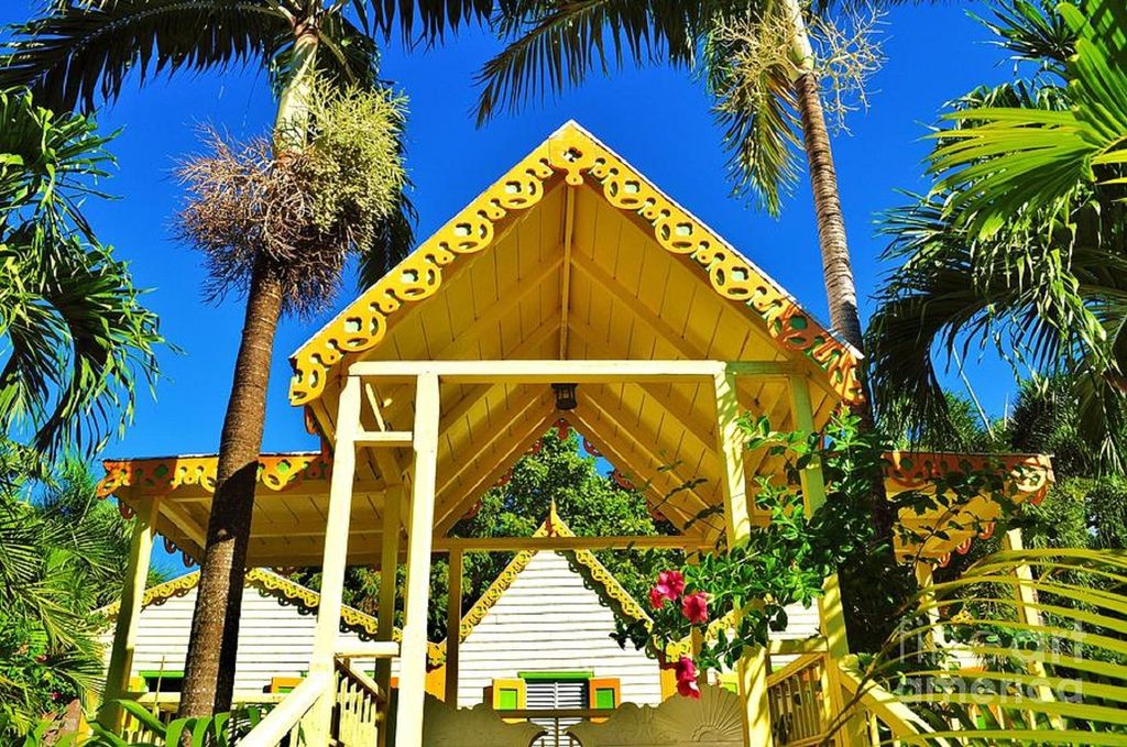 Basseterre: Plantagen- und Strandextravaganz