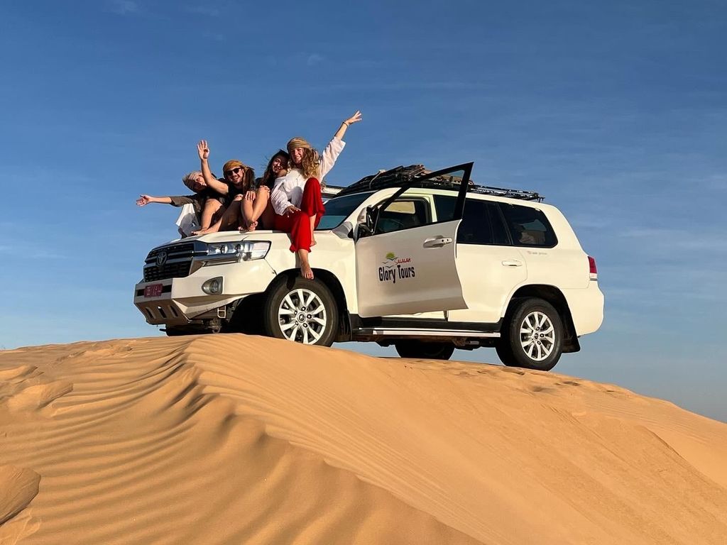 Wüstensafari, Sonnenuntergang und Sandbashing (Rub Al Khali Wüste)