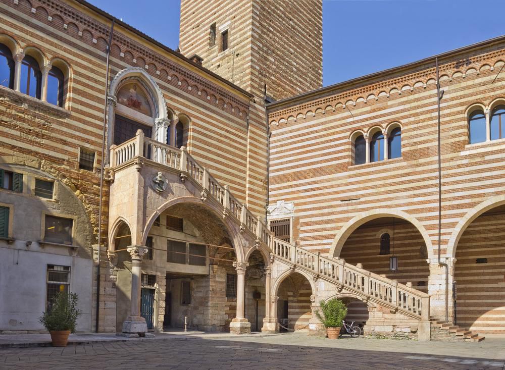 Palazzo Del Comune Verona MARCO POLO