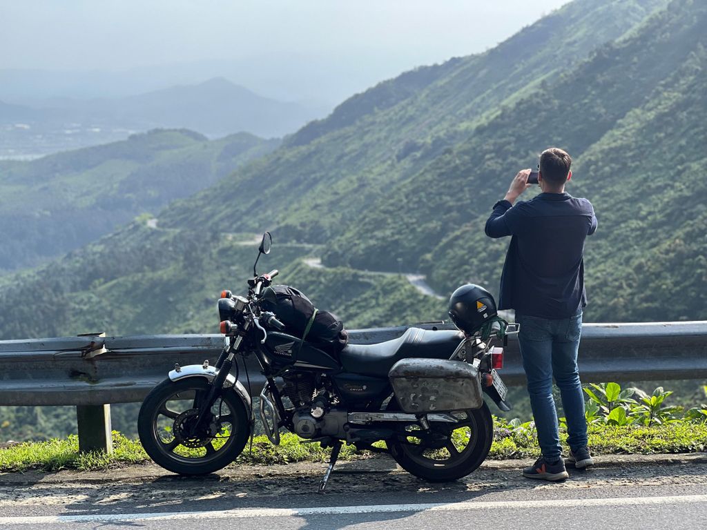 DA NANG/HOI AN/HUE: Easy Rider – Hai-Van-Pass-Motorradtour