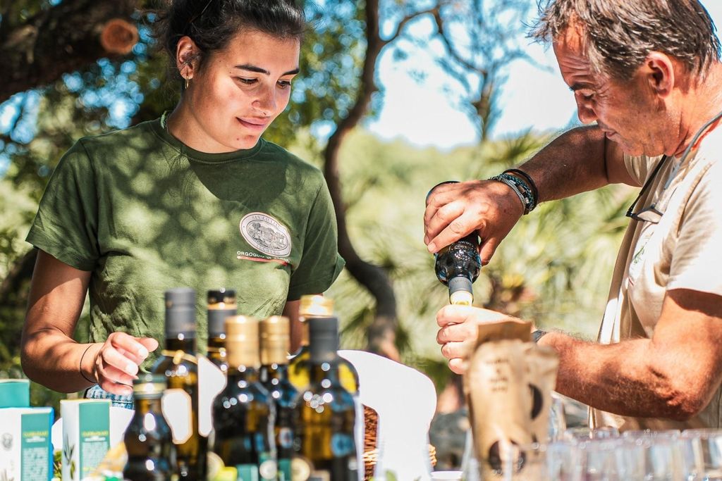 Alghero: Besuch eines Olivenhains mit Olivenölverkostung