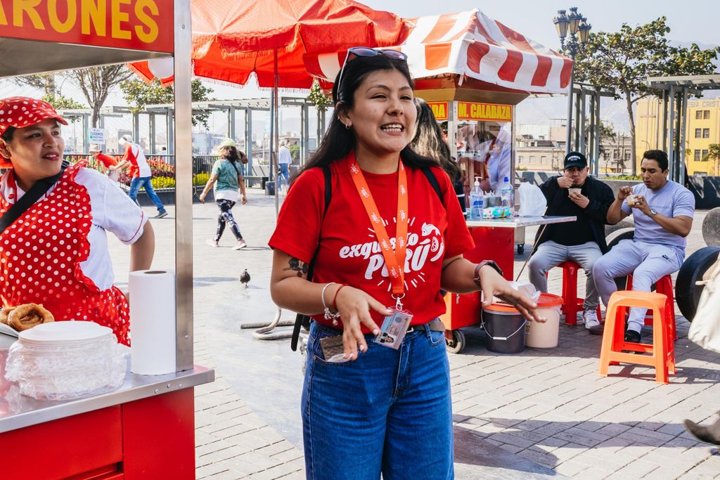 Lima: Historic Center Street Food, Market, and Eateries Tour