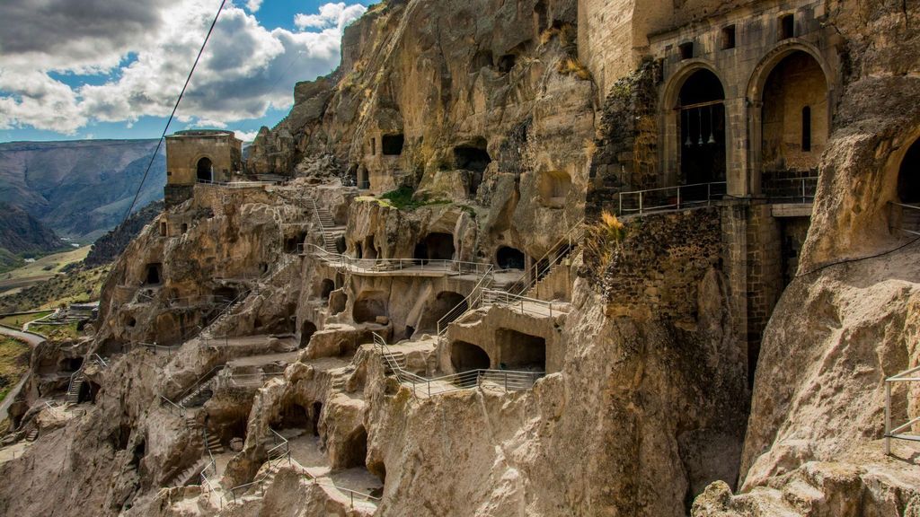 Tiflis: Tour nach Wardsia, Bordschomi und Rabati inklusive Eintrittskarte