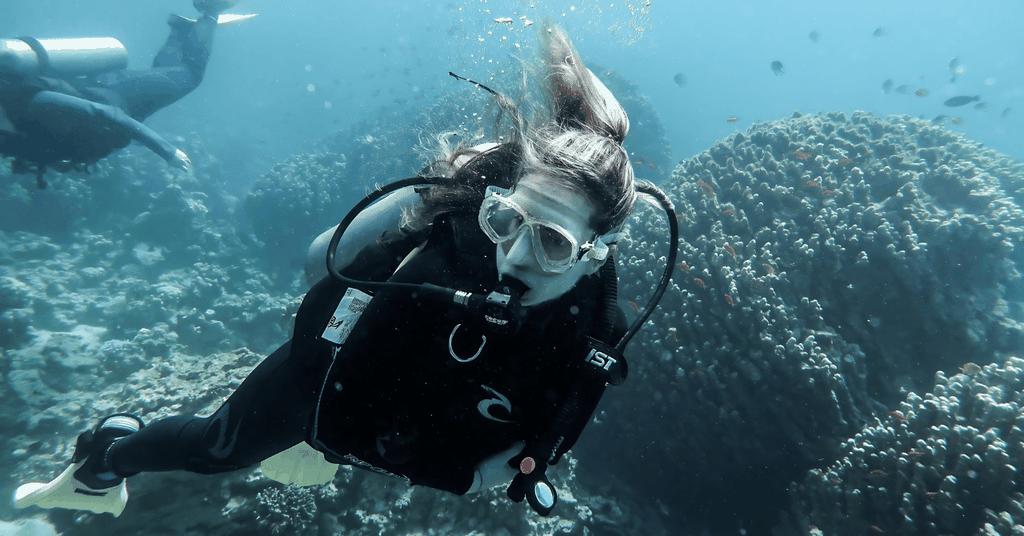 Entdecke die Tiefen von Akaba: Tauchtour, mit Abholung vom Hotel