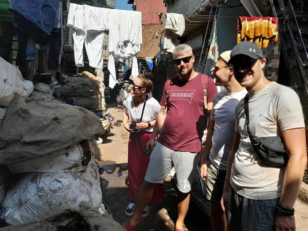 Mumbai Slum Tour - Besuche den Dharavi-Slum mit einem ortskundigen Guide