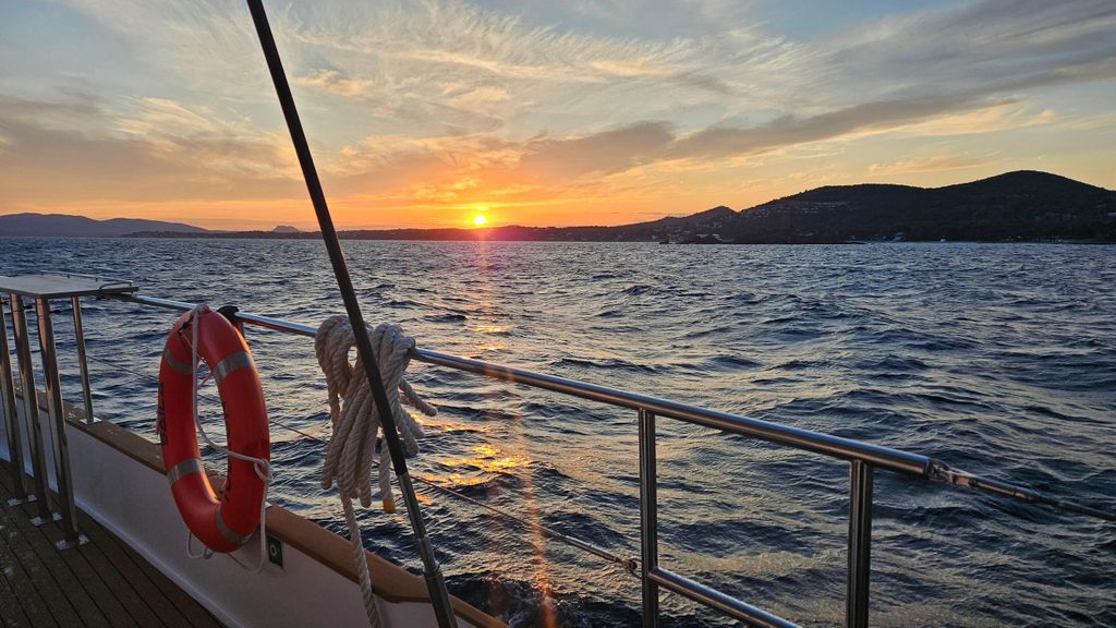 Saint-Raphaël: Sonnenuntergang auf See | Île d'Or & Cap Dramont