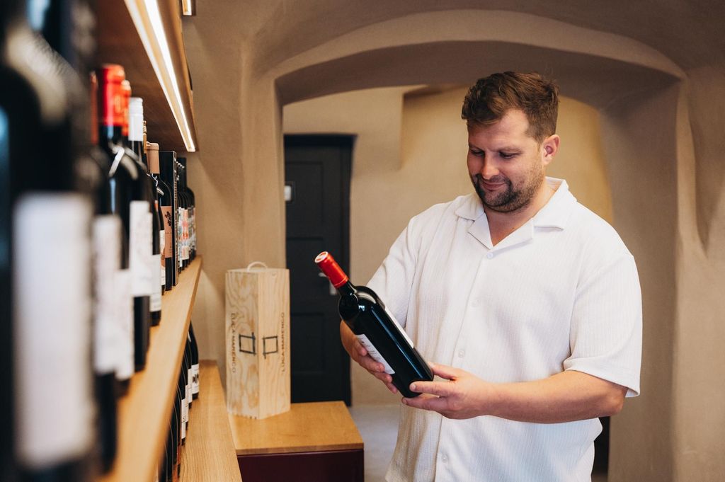 Weinpunkt in Bludenz: Weinverkostung Österreichs klassische Weine entdecken