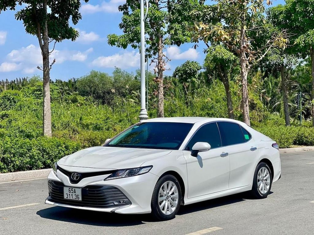 Privater Transfer: Da Nang Flughafen nach Da Nang oder Hoi An