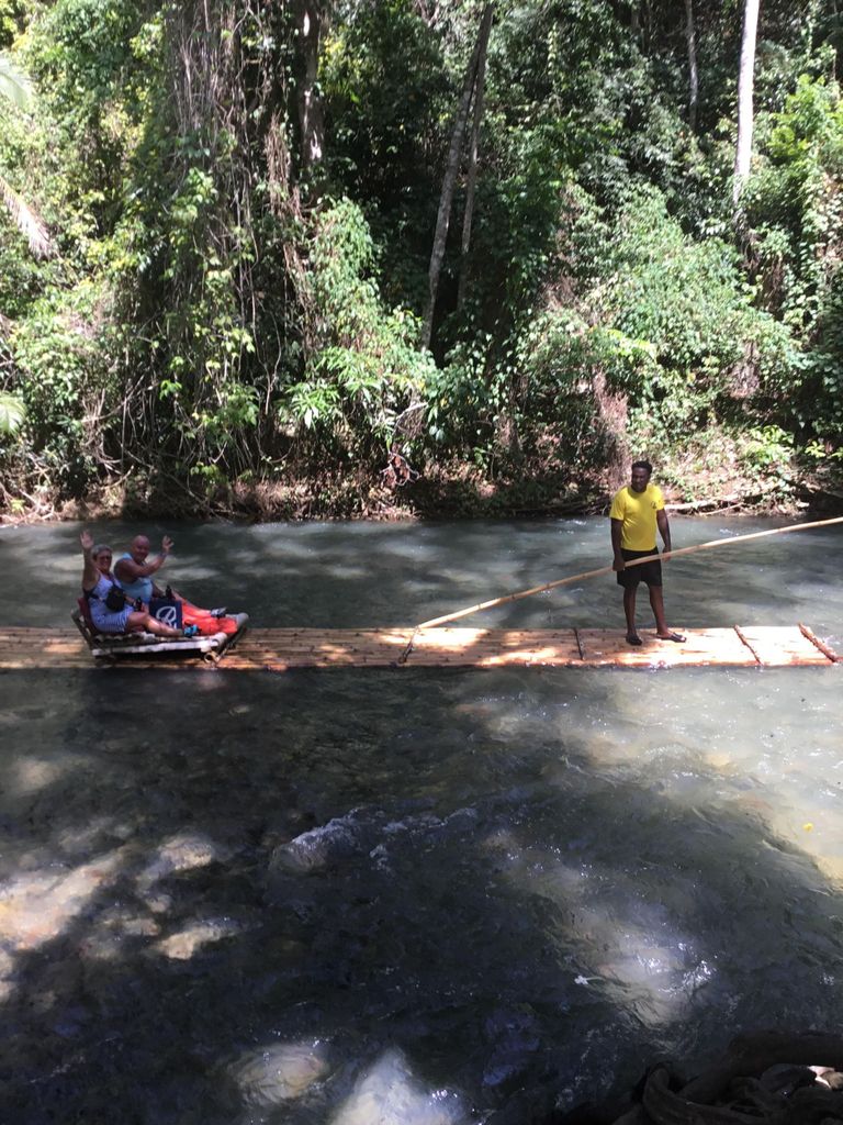 Falmouth: Bambus-Rafting und Dunn's River Falls Tour