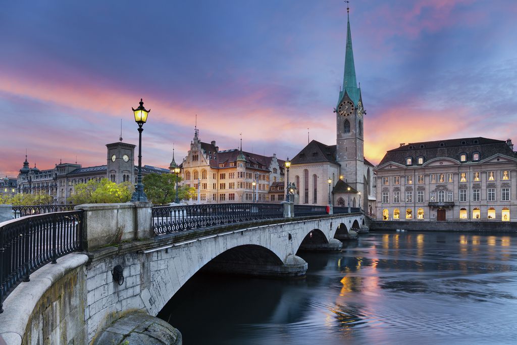 Blick auf das Fraumünster in Zürich