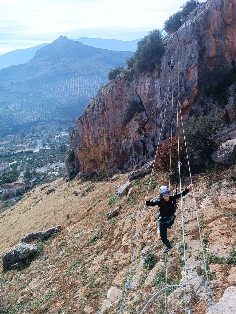 Jaén: Via Ferrata. Geführte Tour zum Klettern