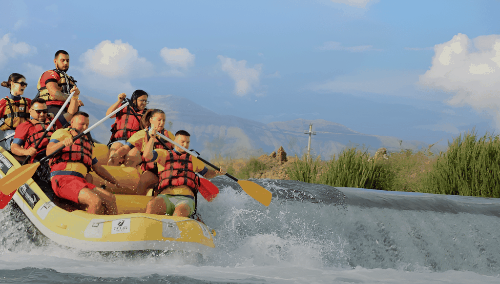 Saranda: Rafting-Abenteuer auf dem Fluss Bistrica