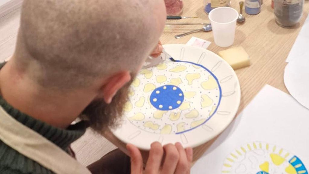 Enna: Bemale deinen eigenen Teller aus sizilianischer Keramik