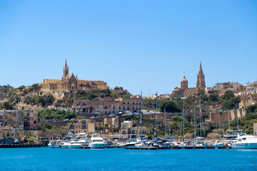 St. Paul's Bay: Blaue Lagune, Comino & Gozo mit Bustour