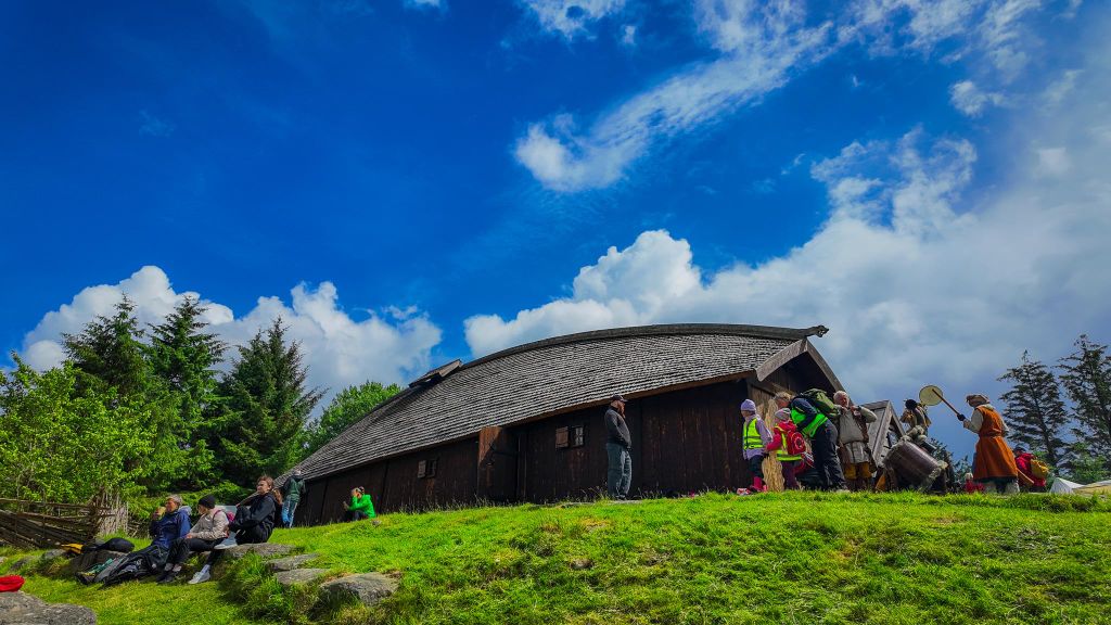 Haugesund-Wikingerkreuzfahrt - Der Wikingerhof und der Wikingerplanet