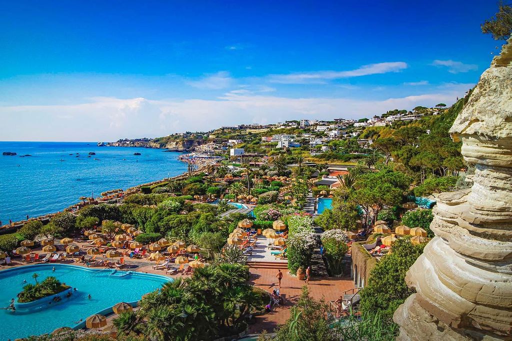 Ischia: Thermalpark Giardini Poseidon mit Transfer