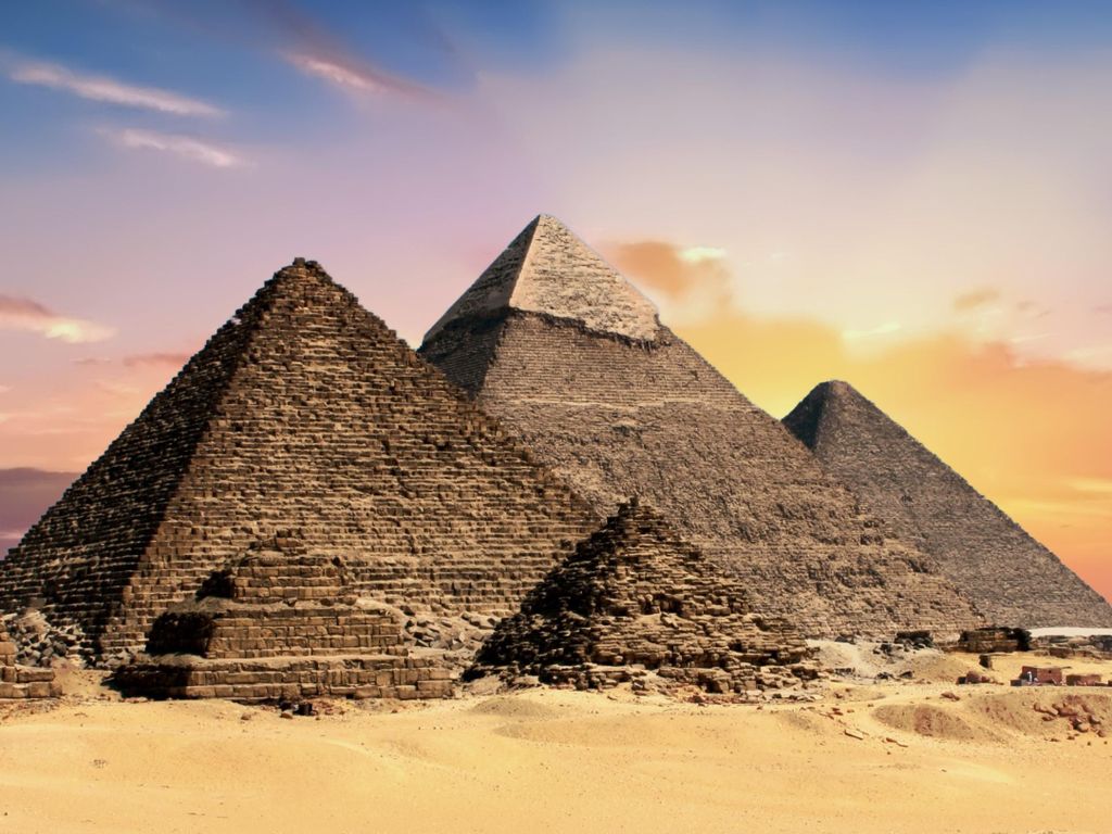 Gizeh Sonnenaufgang Pyramide Geführte Tour mit Kamelritt & Frühstück