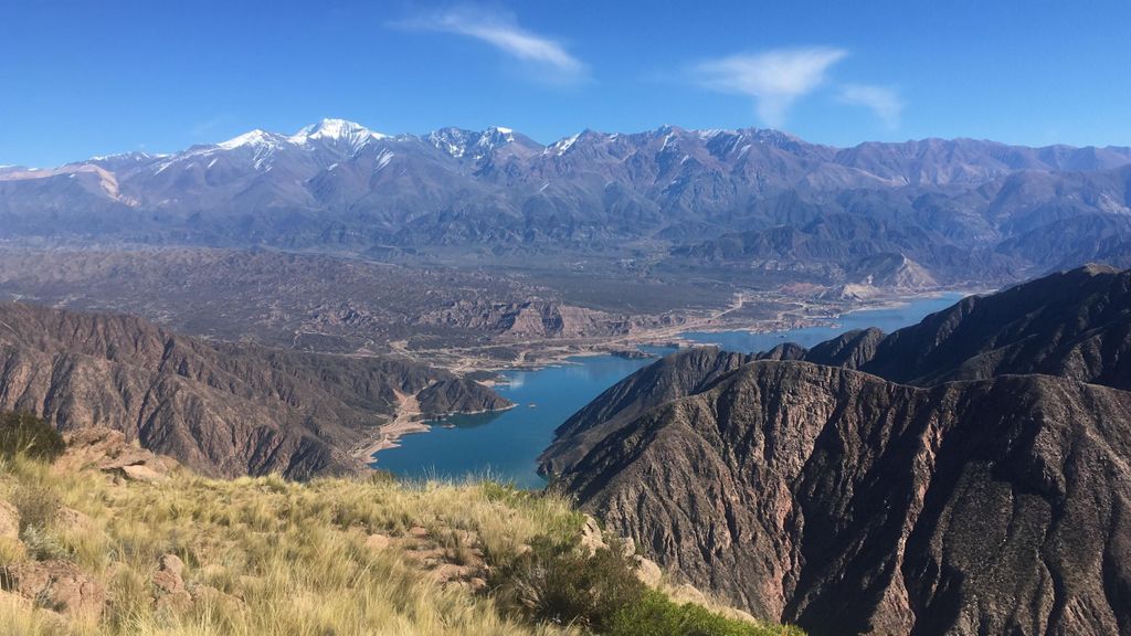 Geführte Wanderung in den Anden mit Mittagessen und Mate-Verkostung
