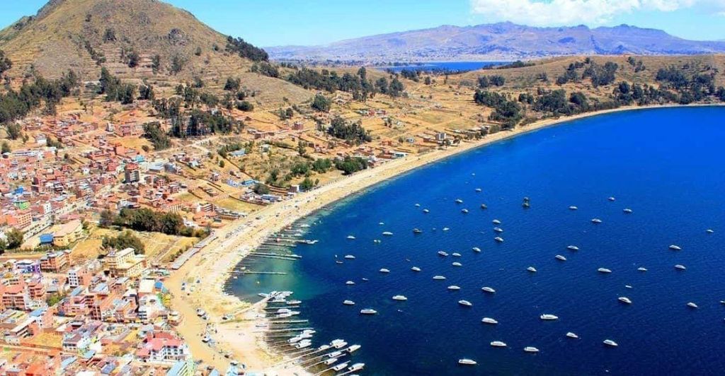 Von Puno aus: Ausflug zur Copacabana und zur Sonneninsel