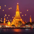 Tempel Wat Arum bei Nacht