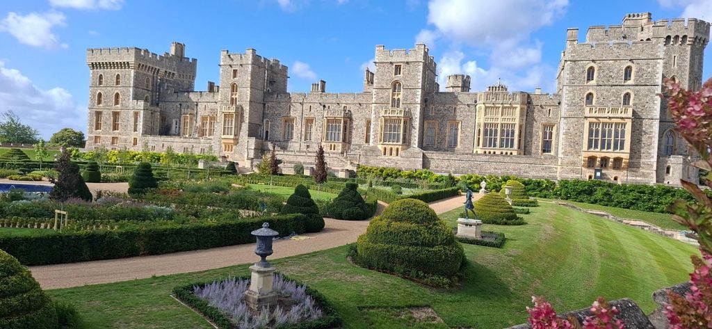 London: Royal Windsor & Runnymede – Private Taxi-Tour