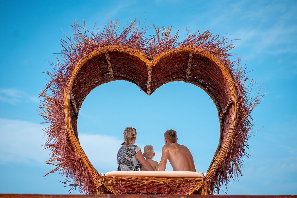 Von Hurghada: Schnorchelkreuzfahrt zur Paradise Island mit Mittagessen