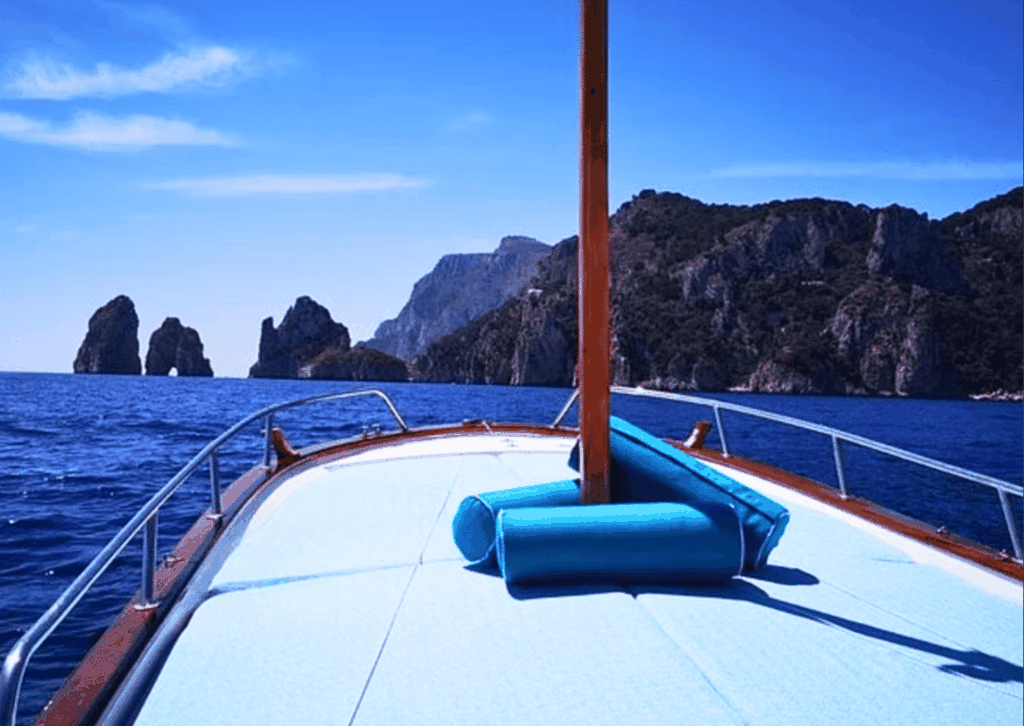 Capri: Private Bootstour zur Insel mit Schnorcheln und Schwimmen