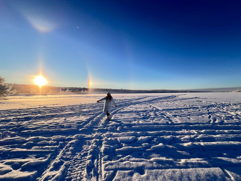Rovaniemi: 2-tägiger Roadtrip nach Kirkenes mit Besuch im SnowHotel
