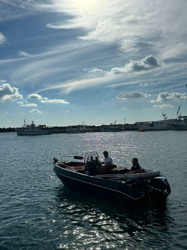 Bootsverleih (mit Besatzung) Karel 5.5