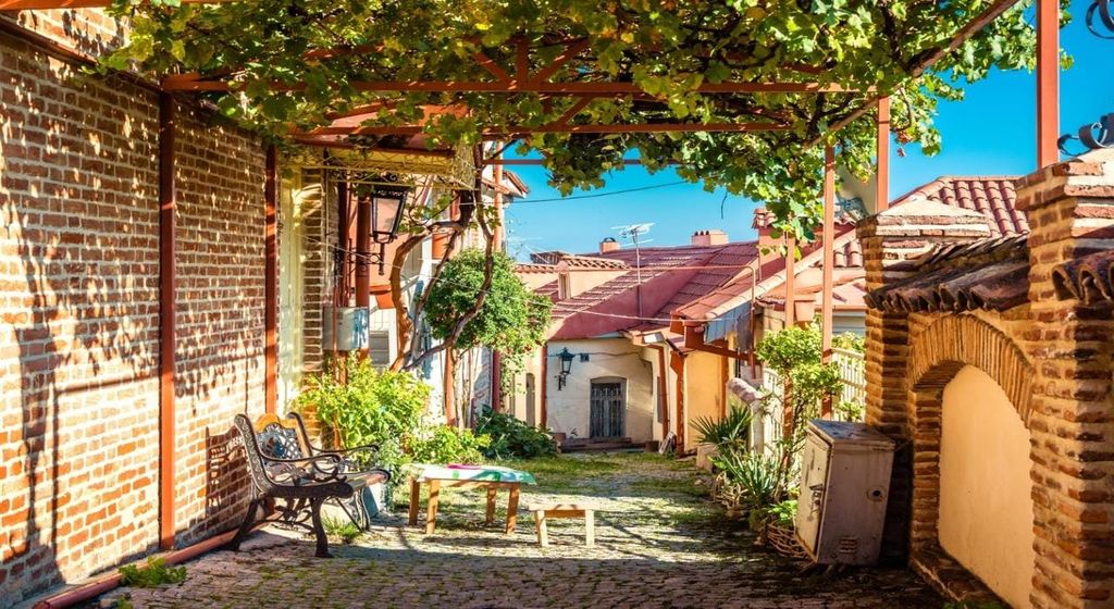 Kachetien: Ganztagestour nach Bodbe, Sighnaghi und Telavi