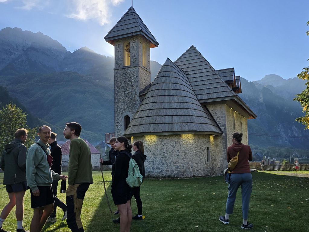 Ab Tirana: 2-tägige Tour durch Theth und Shkoder