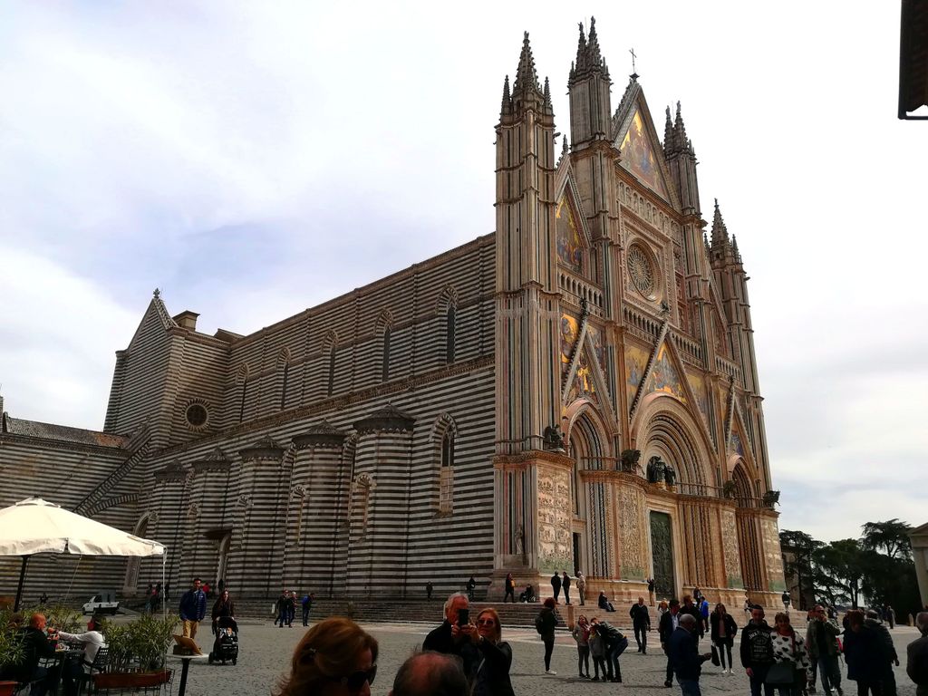 Orvieto private Tour: Die Perle der mittelalterlichen Architektur