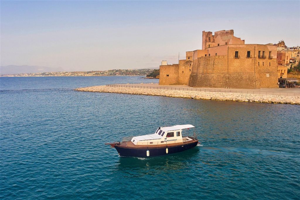 Scopello und Naturschutzgebiet Zingaro: Tour mit einem Holzboot