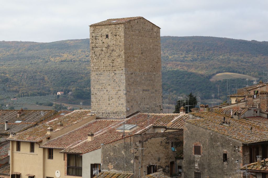 San Gimignano Campatelli Haus und Turm besuchen