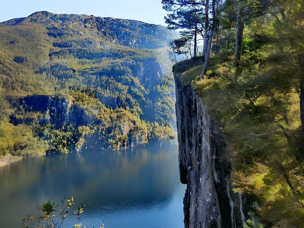 Private Tour nach Modalen kombiniert mit Wandern in der Natur