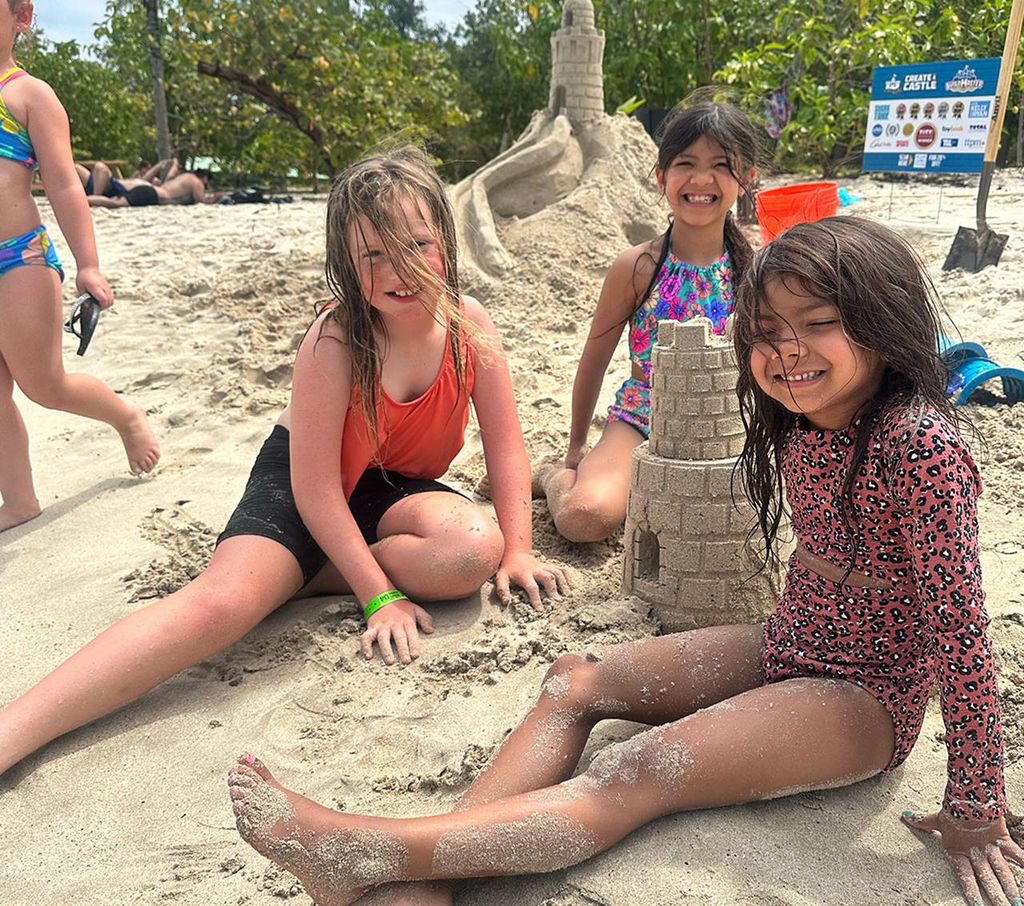 Jungferninseln: So baust du Sandburgen