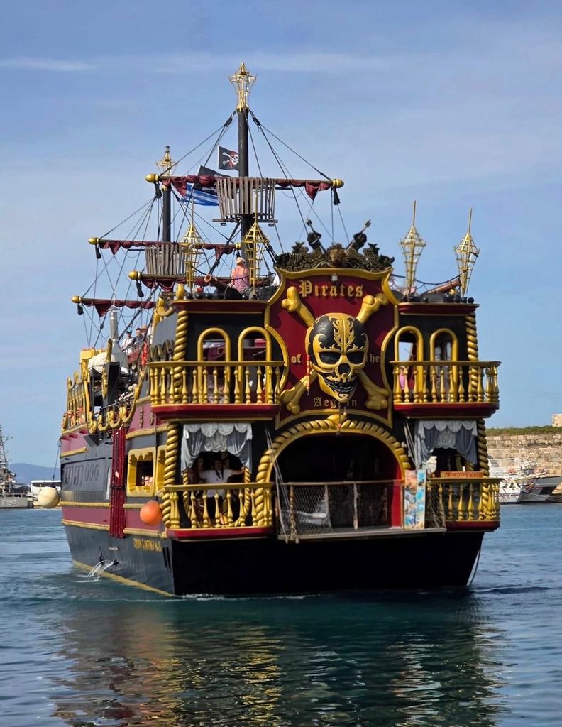 Von Kos: 3-Insel-Bootsfahrt mit BBQ & Wasserrutsche