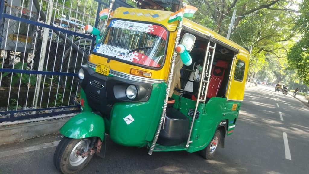 Fort Kochi Tuk-Tuk Sightseeing Tour