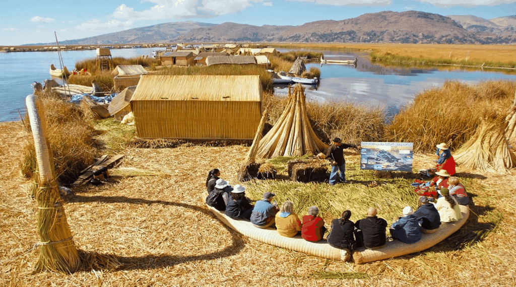 Die schwimmenden Inseln der Uros