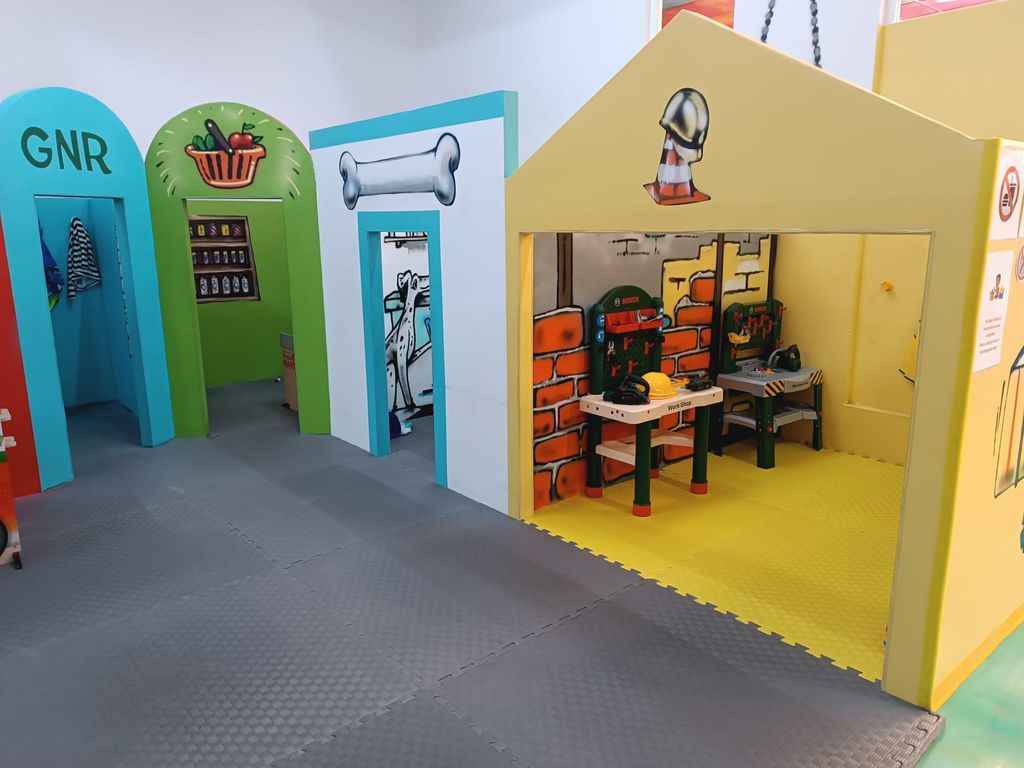 Vilamoura: Ticket für das Indoor-Spielcafé Tigre Feliz