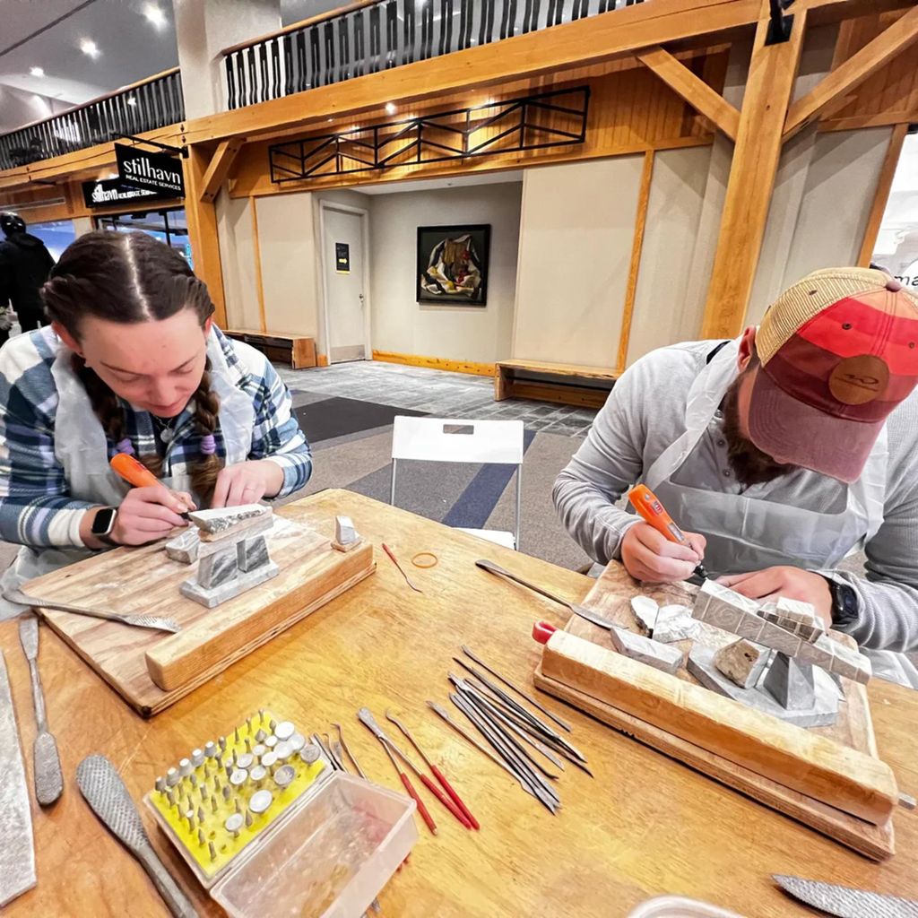 Whistler: Kunstunterricht Stacked Inukshuk 1-2 Stunden Alter 3+