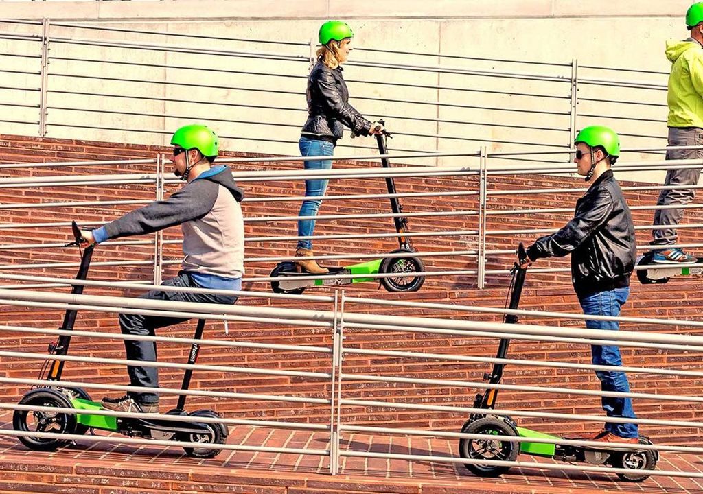 Düsseldorf: E-Scooter Stadtführung