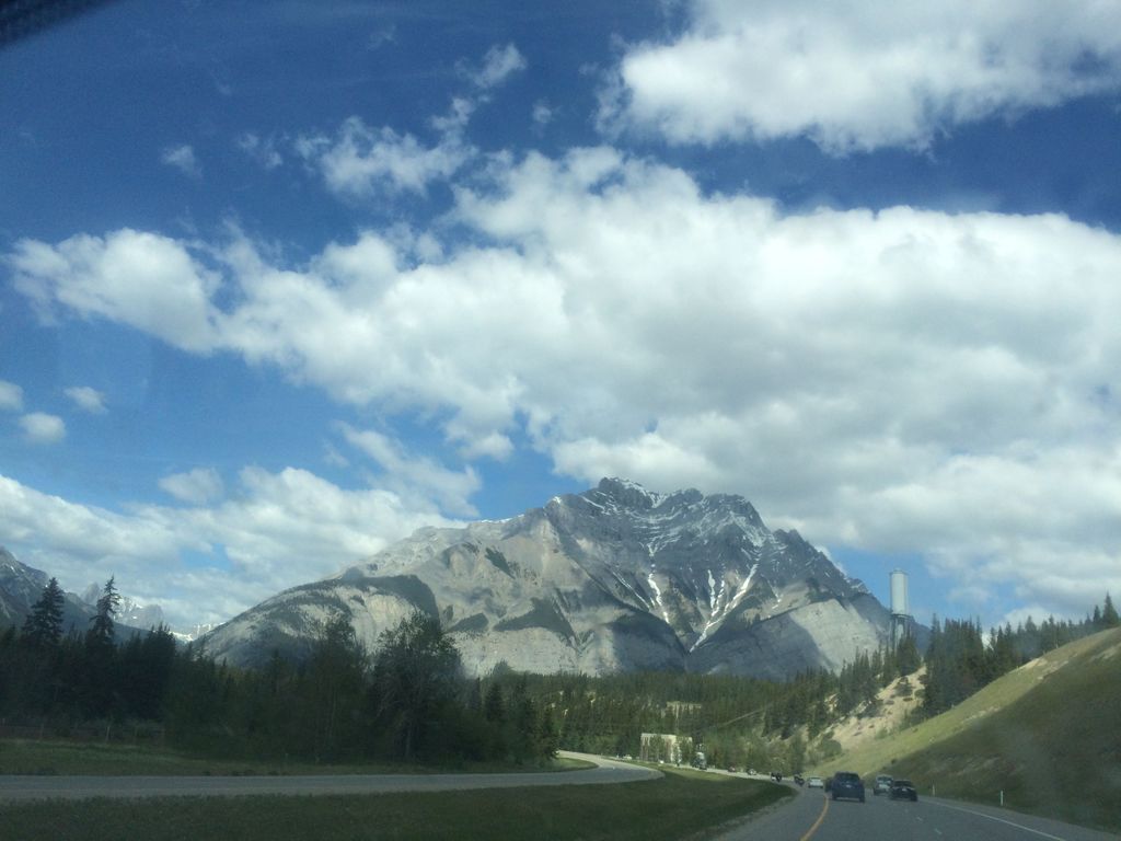 Minivan Flughafen-Shuttle: Canmore  Calgary