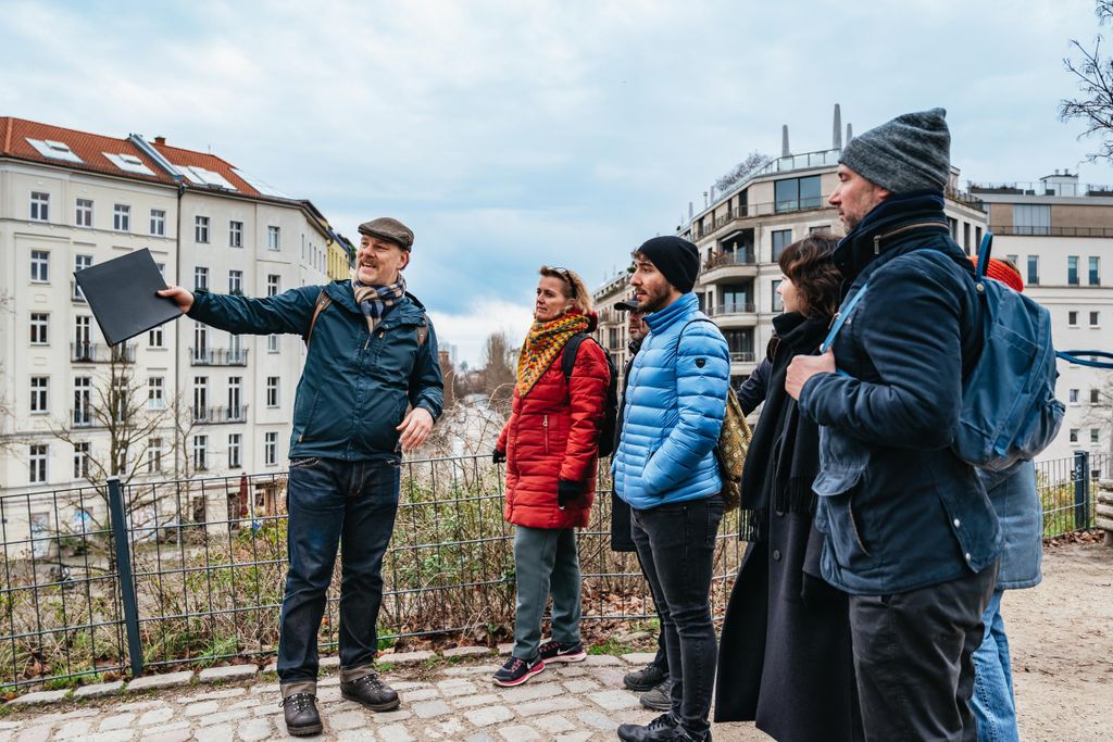 Berlin: Prenzlauer Berg District Guided Walking Tour