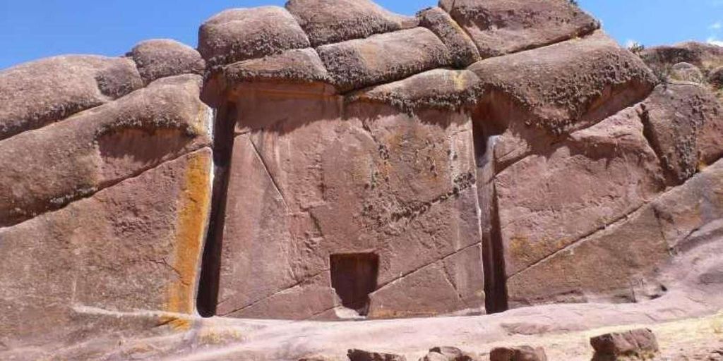 Puno: Tagestour nach Chucuito, Aramu Muru und Juli