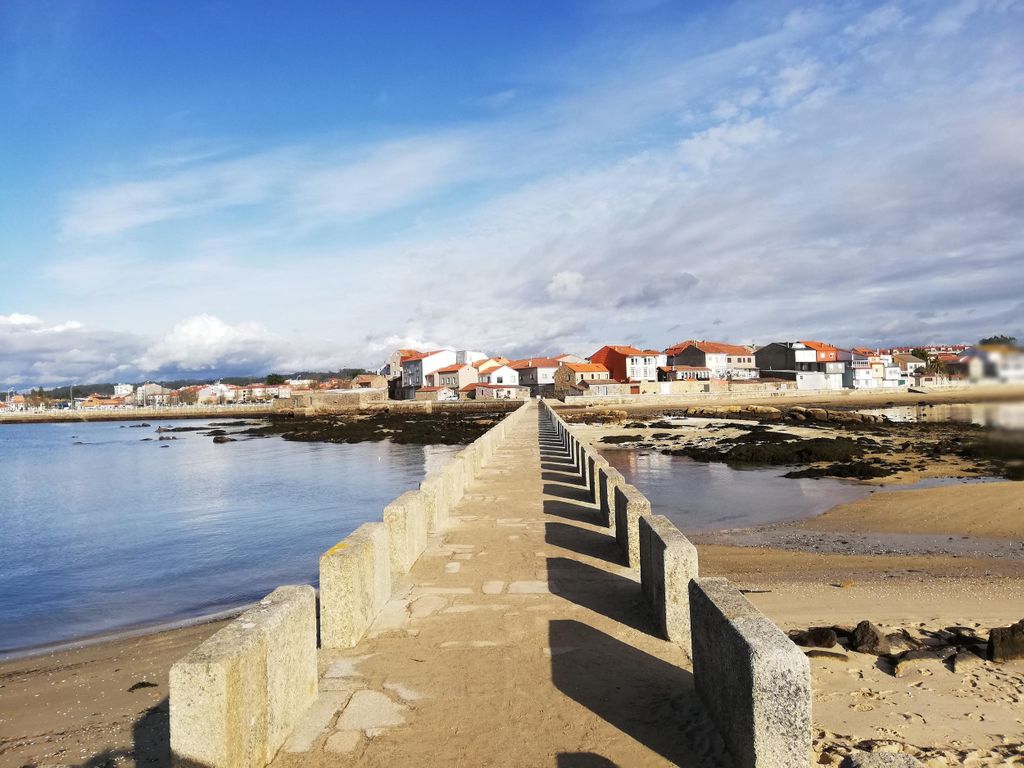 Von Santiago: Tour Rias Baixas, Isla de Arousa und Combarro