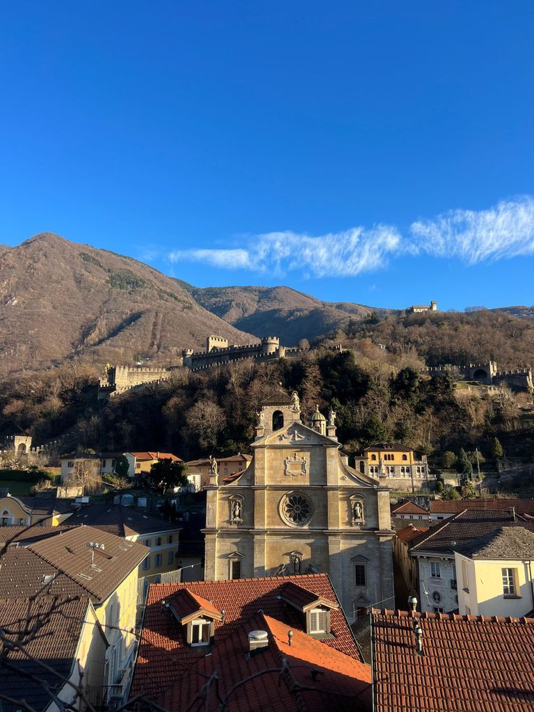Bellinzona: Privater Schlossrundgang mit Blick auf die Altstadt
