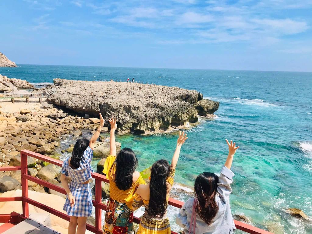 Binh Lap Tour Hang Rai – Schafweide – Vinh Hy – Weingarten